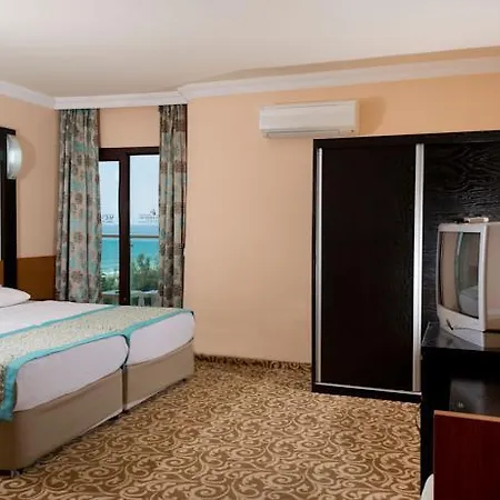 Mc Beach Hotel